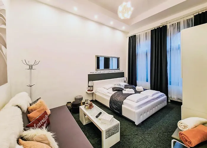 Modern Flat In City Center